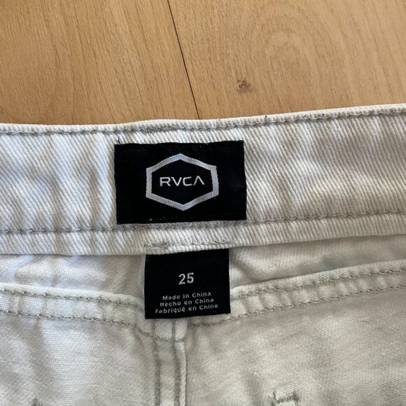 White Jean Shorts - Picture 3 of 5